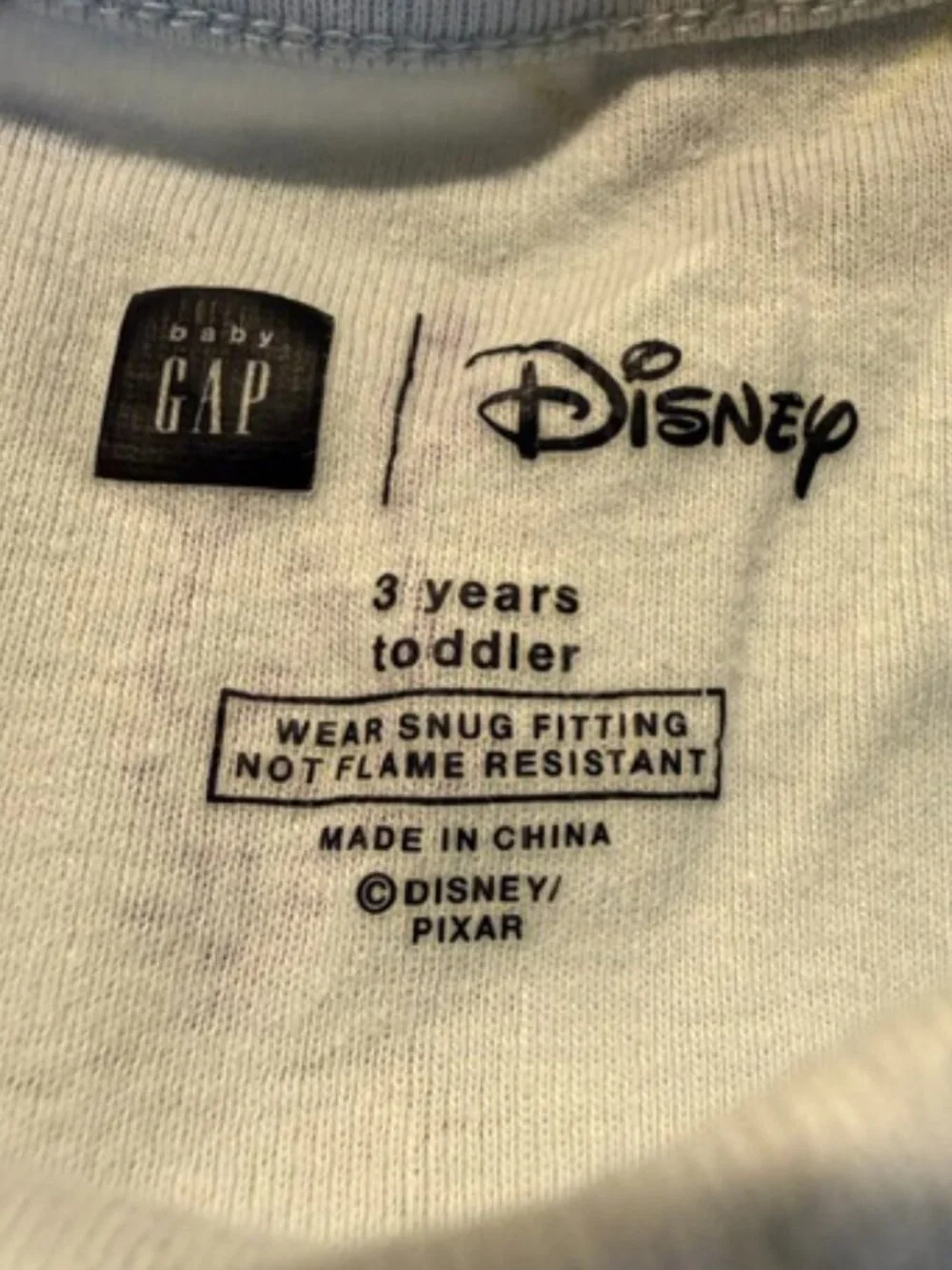 Baby Gap/Gap Kids Disney Nemo, Dory & Friends (3T) 2 Piece Long Sleeve Pajamas
